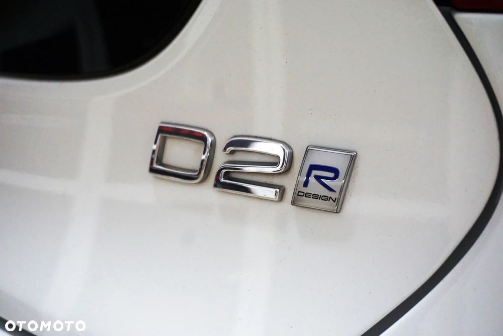 Volvo V40 D2 RDesign - 16