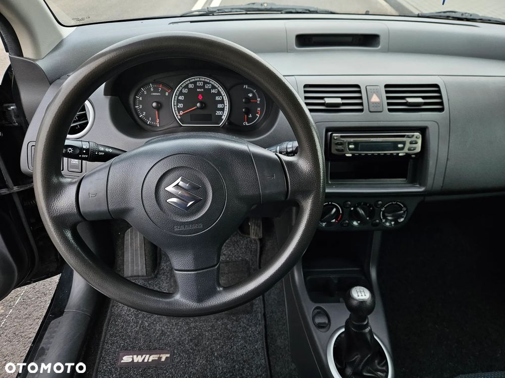 Suzuki Swift 1.3 Classic - 13