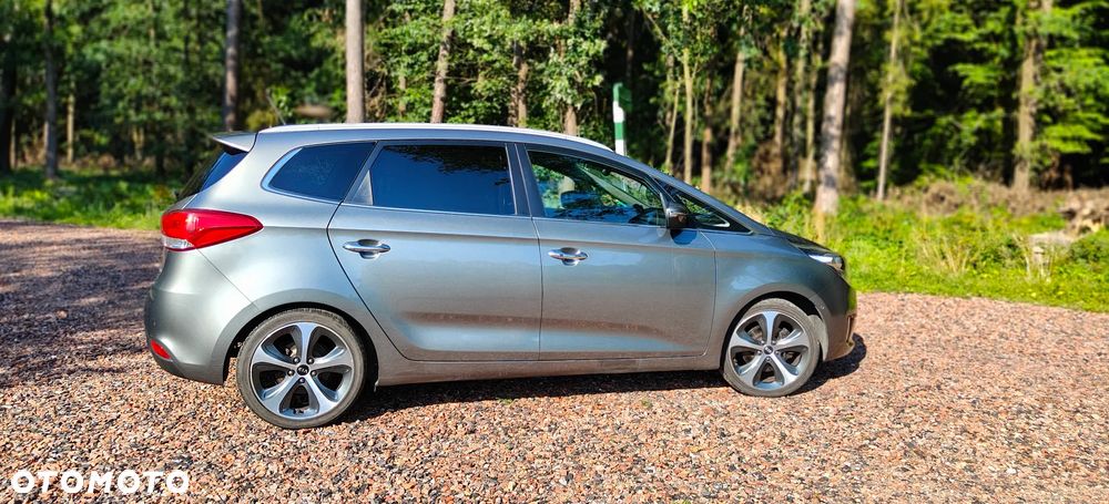 Kia Carens 1.7 CRDi XL 7os - 5