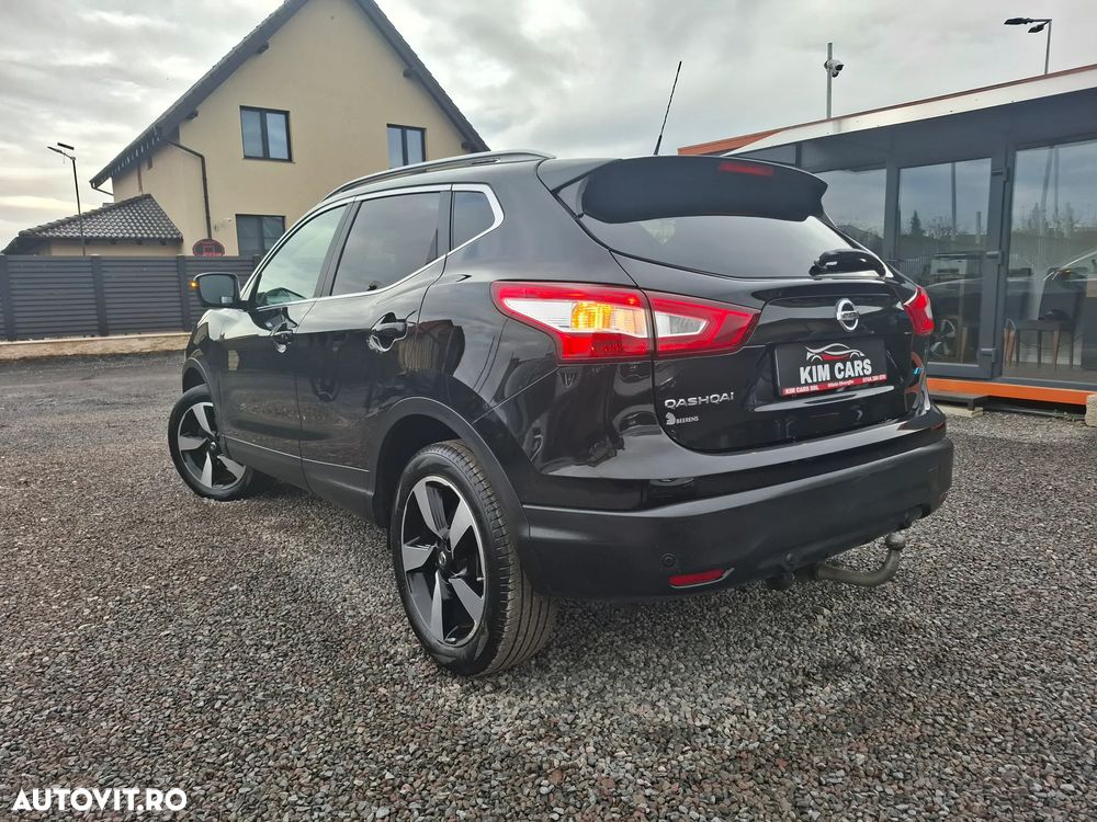 Nissan Qashqai 1.5 DCI N-Connecta - 16