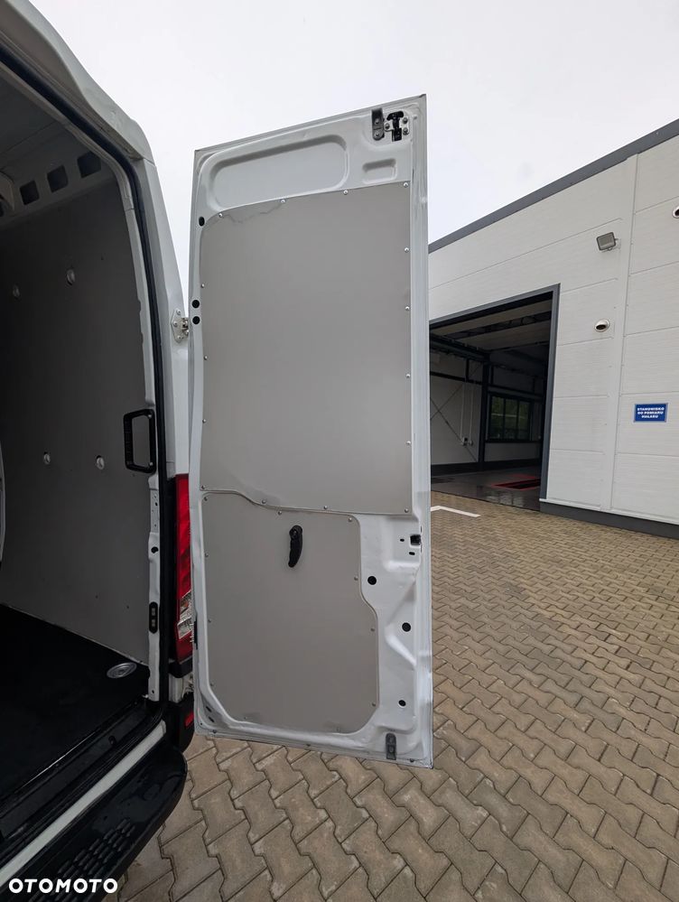 Iveco Daily Maxi Long - 17