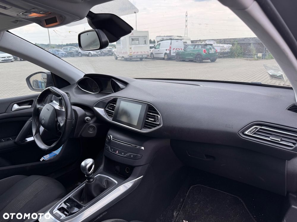 Peugeot 308 - 14