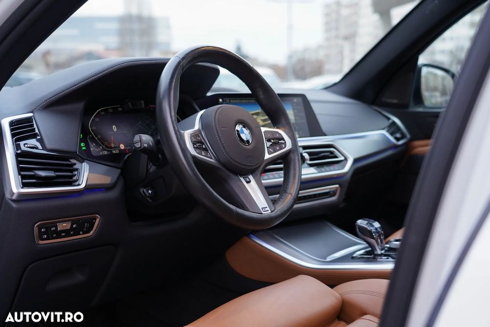 BMW X5 xDrive40i - 9