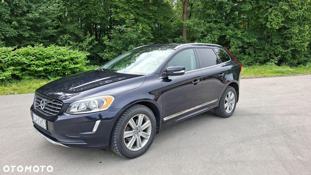 Volvo XC 60 T6 AWD Geartronic Momentum - 2