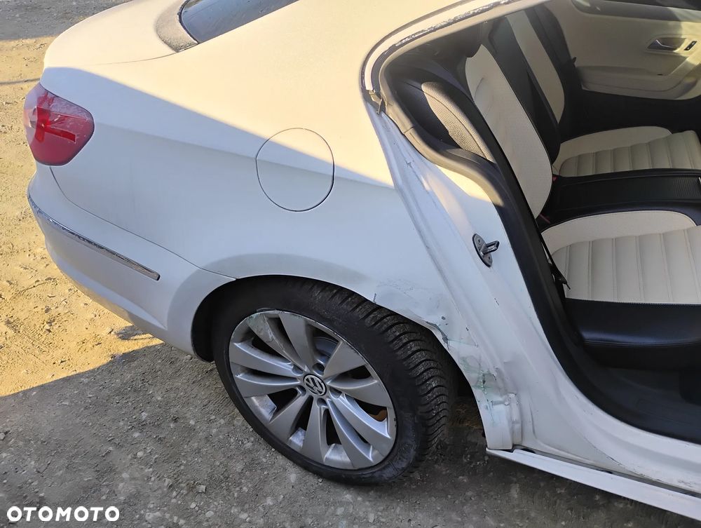 Volkswagen Passat CC 2.0 TSI DSG Exclusive - 25