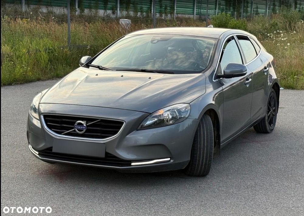 Volvo V40 D2 Summum - 3