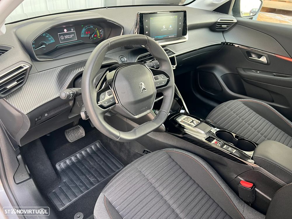 Peugeot E 208 FULL EXTRAS - 10