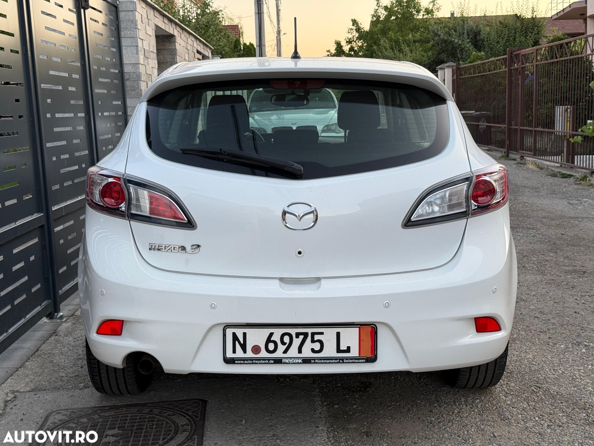 Mazda 3 1.6 MZR Kenko - 12