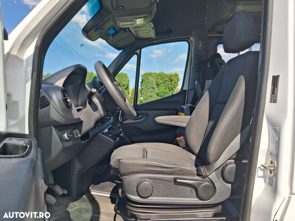 Mercedes-Benz Sprinter 516 CDI - 11
