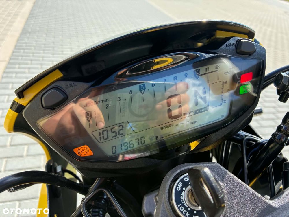 Suzuki SV - 10