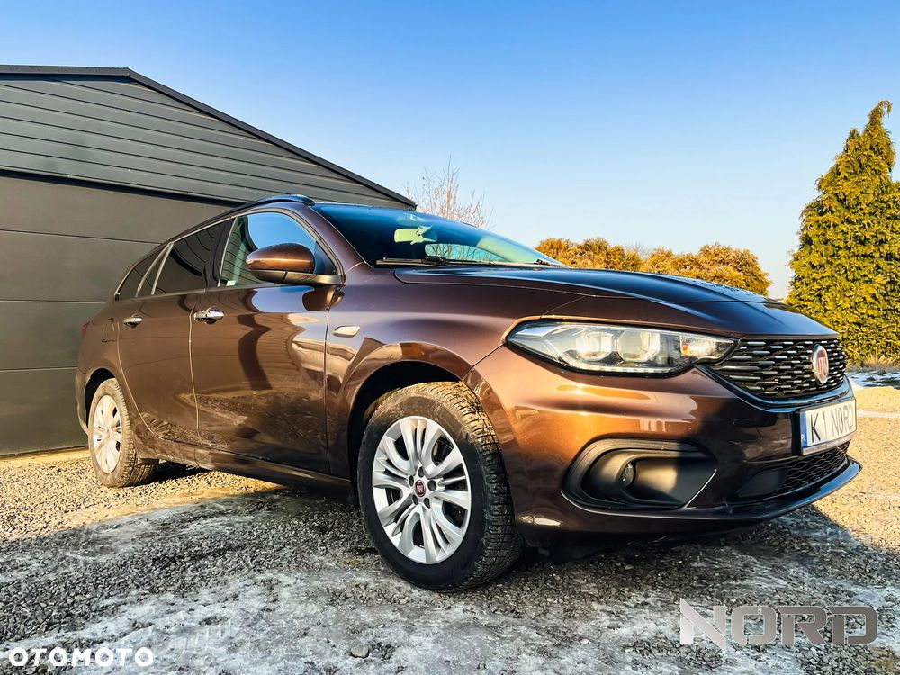 Fiat Tipo 1.6 MultiJet DCT Lounge - 4