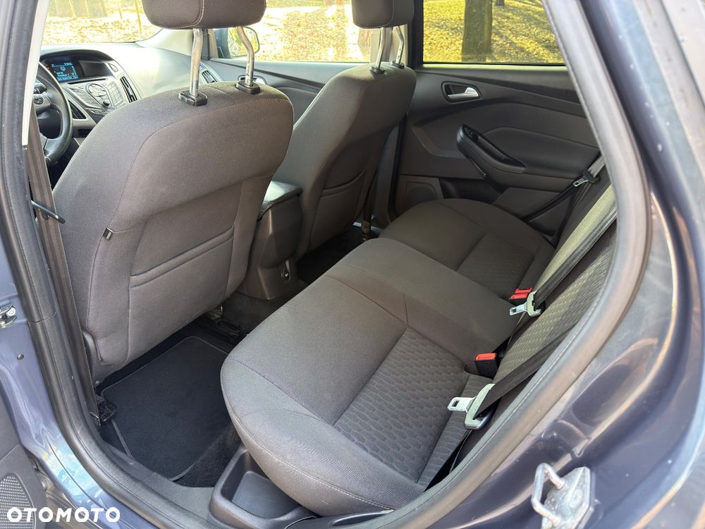 Ford Focus 1.6 TDCi DPF Trend - 11