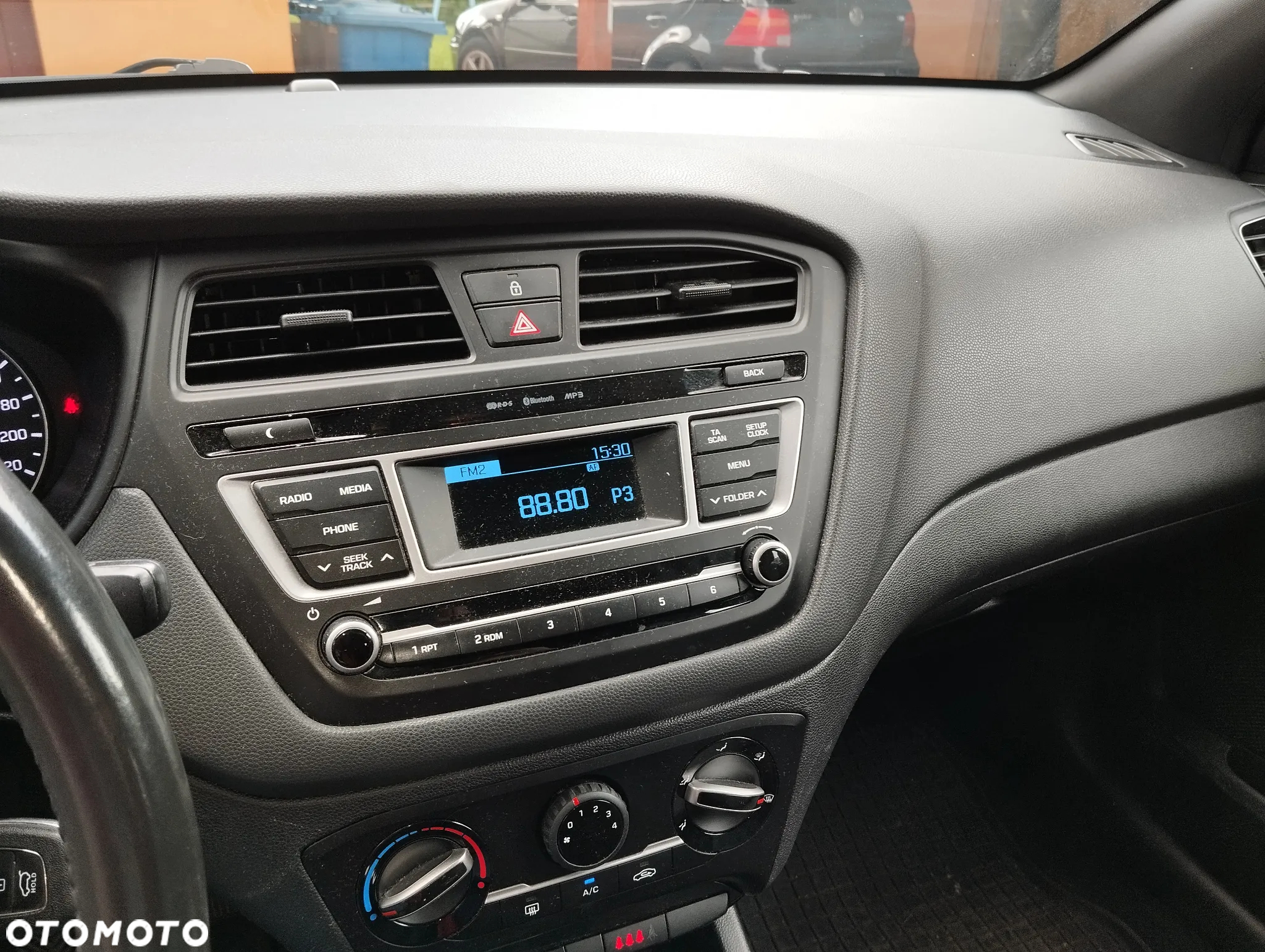 Hyundai i20 1.2 Classic + - 9