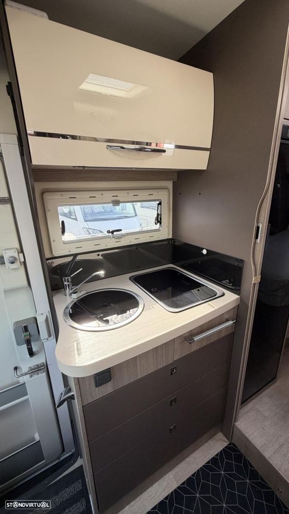 Challenger Quartz 278 EB c/central e basculante 6,5m - 18