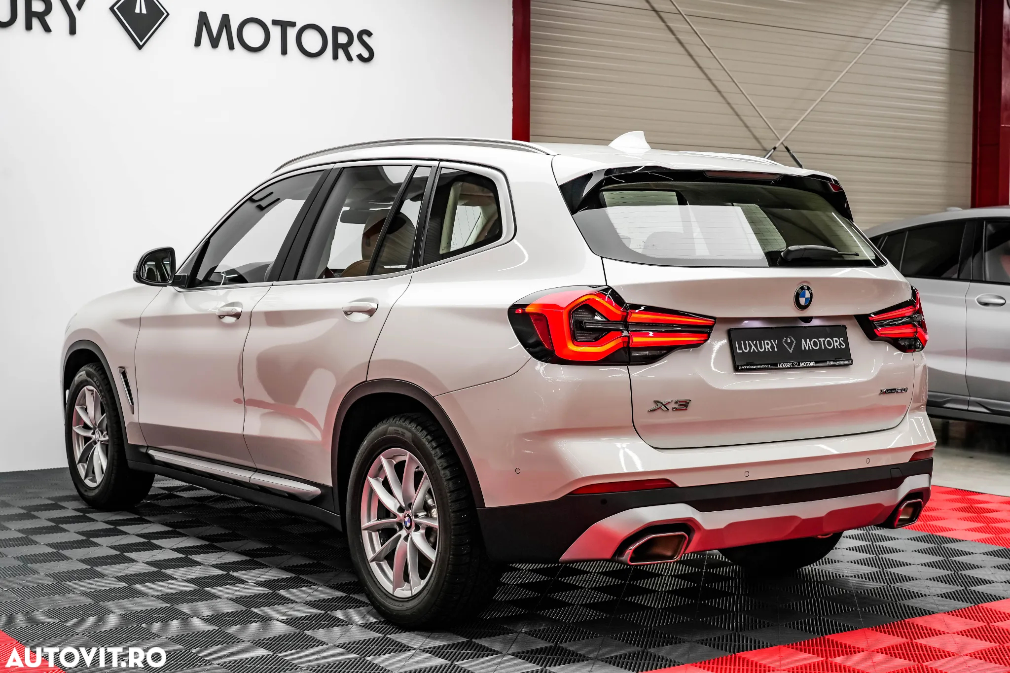 BMW X3 xDrive20i AT xLine - 18