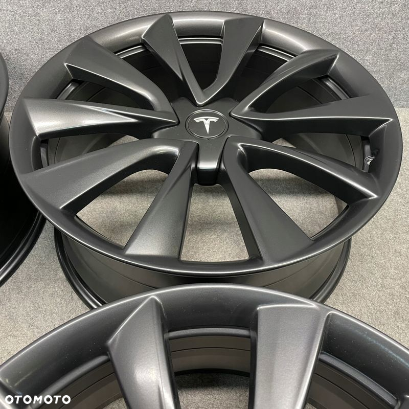 KOMPLET FELG TESLA MODEL 3 PERFORMANCE 19” 19 1044224-00-B - 5