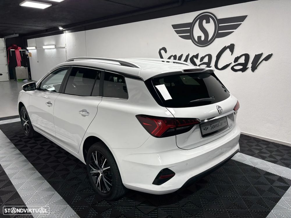 MG MG5 61 kWh Luxury - 4