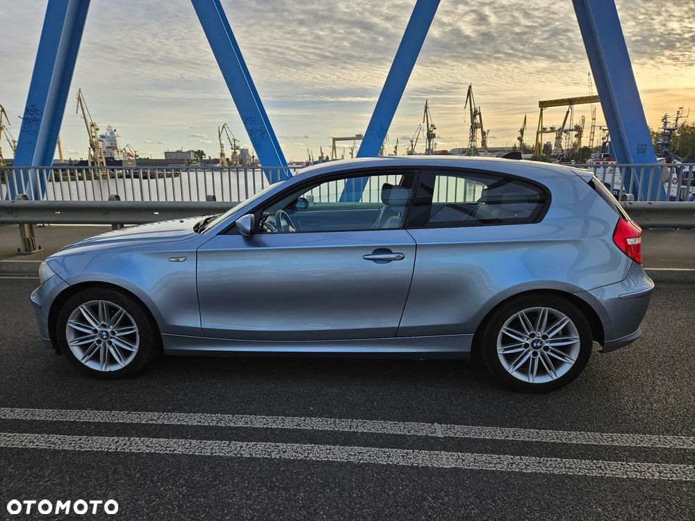 BMW Seria 1 116i - 1