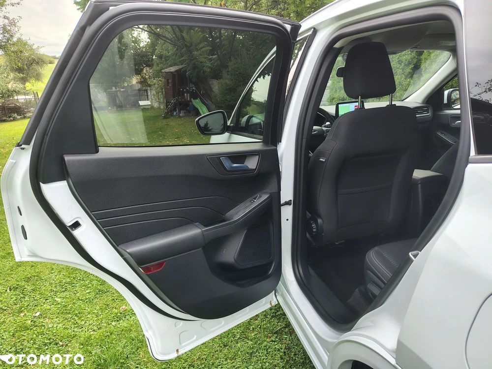 Ford Kuga 1.5 EcoBoost ACTIVE X - 18