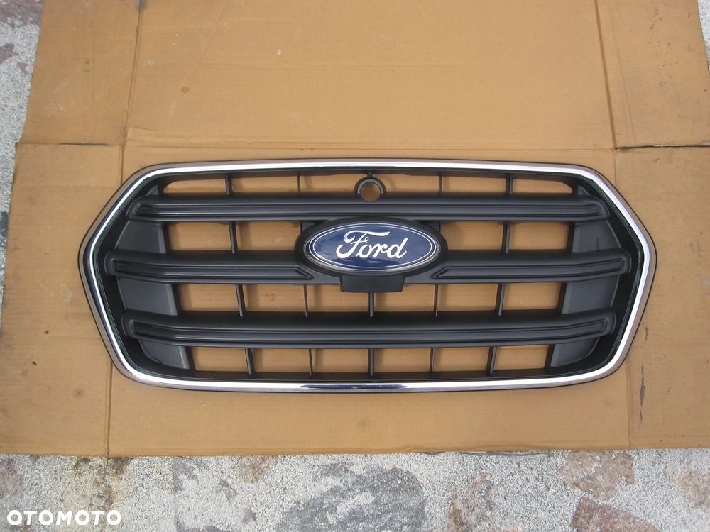 Transit Mk8 lift atrapa grill kk31-17B968-C