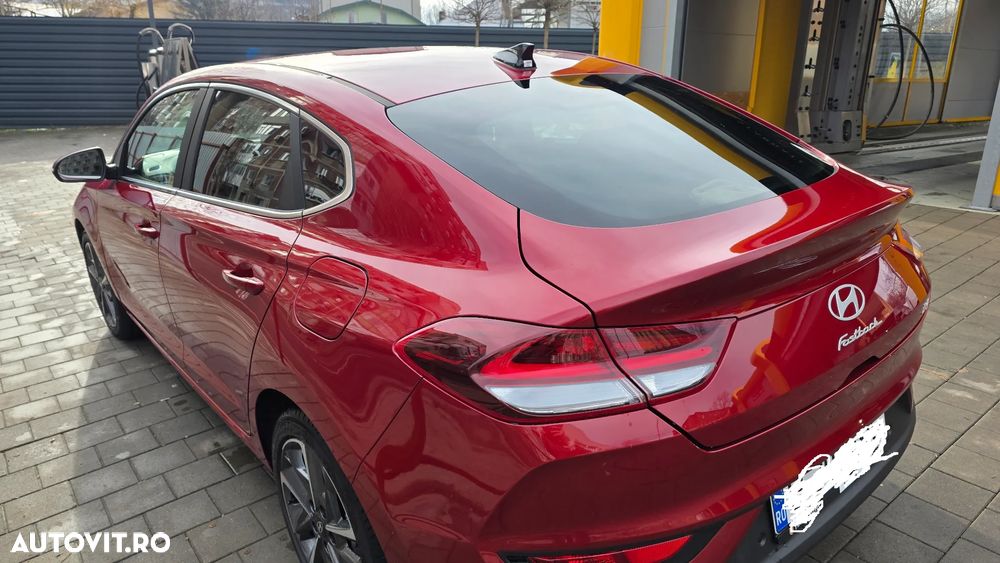 Hyundai i30 1.5 T-GDI MHEV 160CP Exclusive - 3