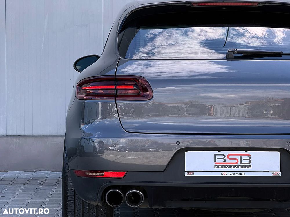 Porsche Macan 3.0 PDK S - 35