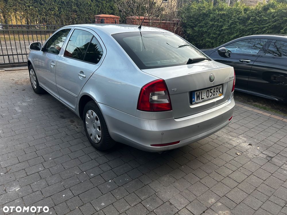 Skoda Octavia 1.4 TSI Ambiente - 4