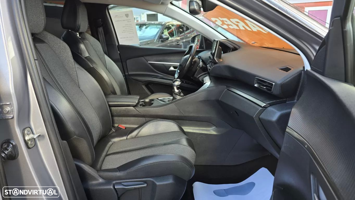 Peugeot 5008 1.2 PureTech Allure Pack - 15