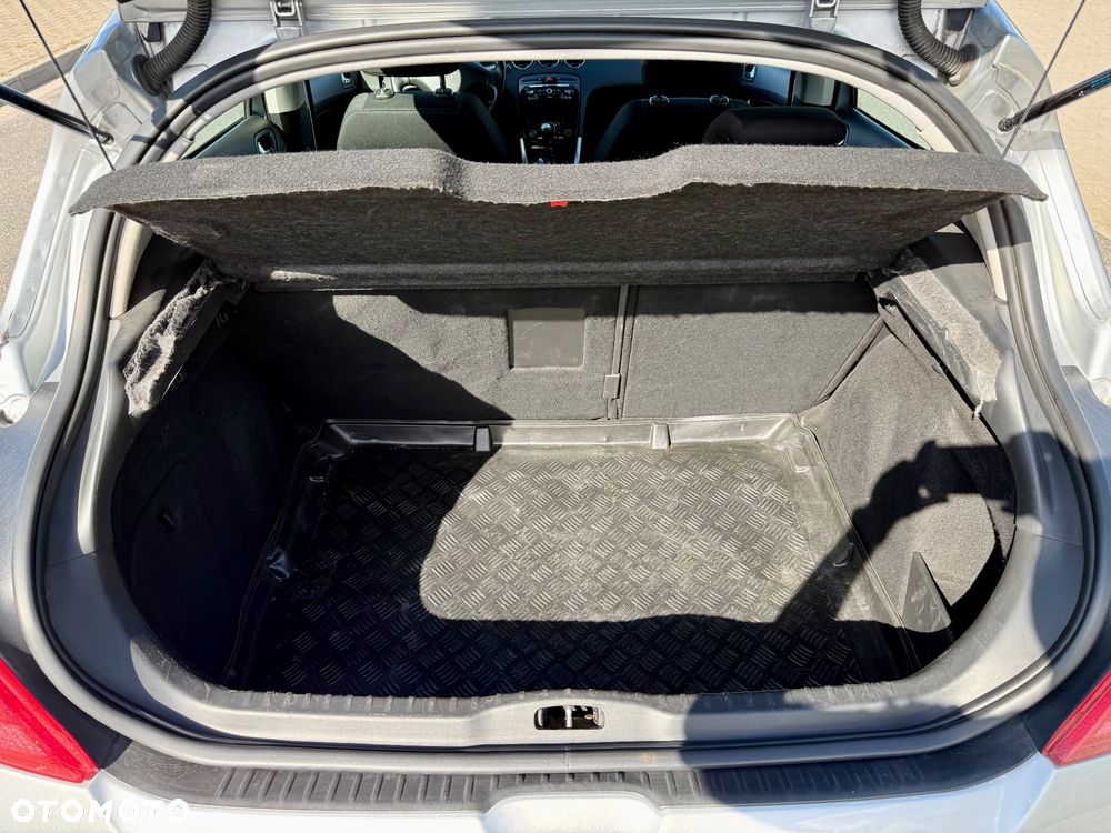 Peugeot 308 - 10