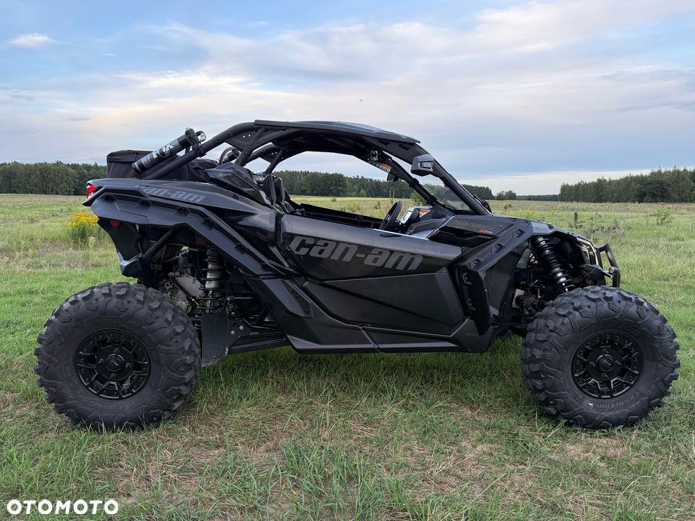 Can-Am Maverick - 5