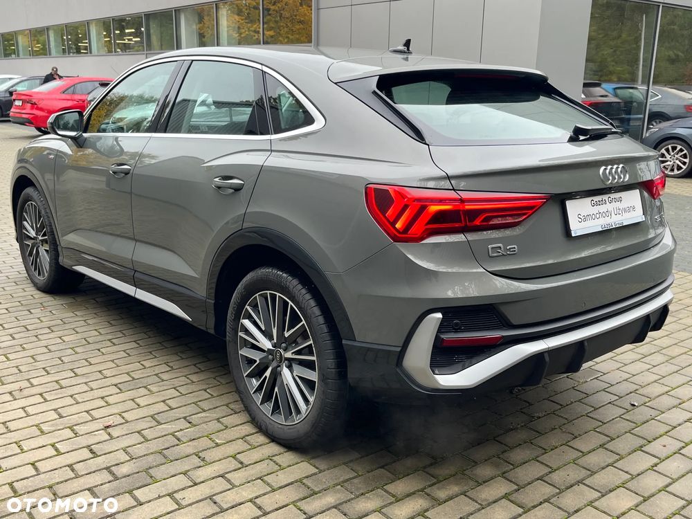 Audi Q3 Sportback - 8
