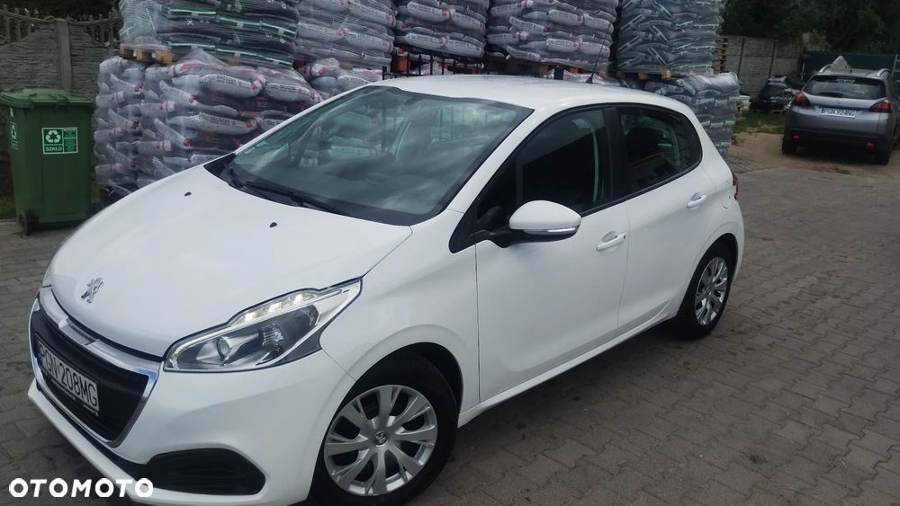 Peugeot 208 1.6 BlueHDi Active S&S - 11