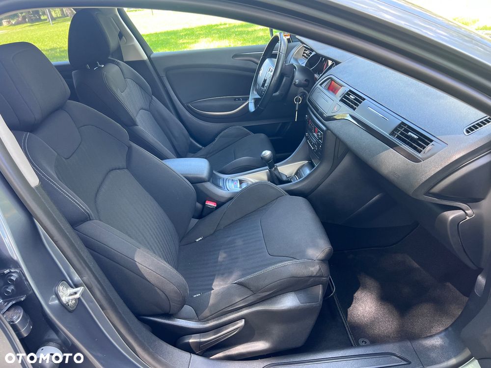 Citroën C5 2.0 16V Confort - 21