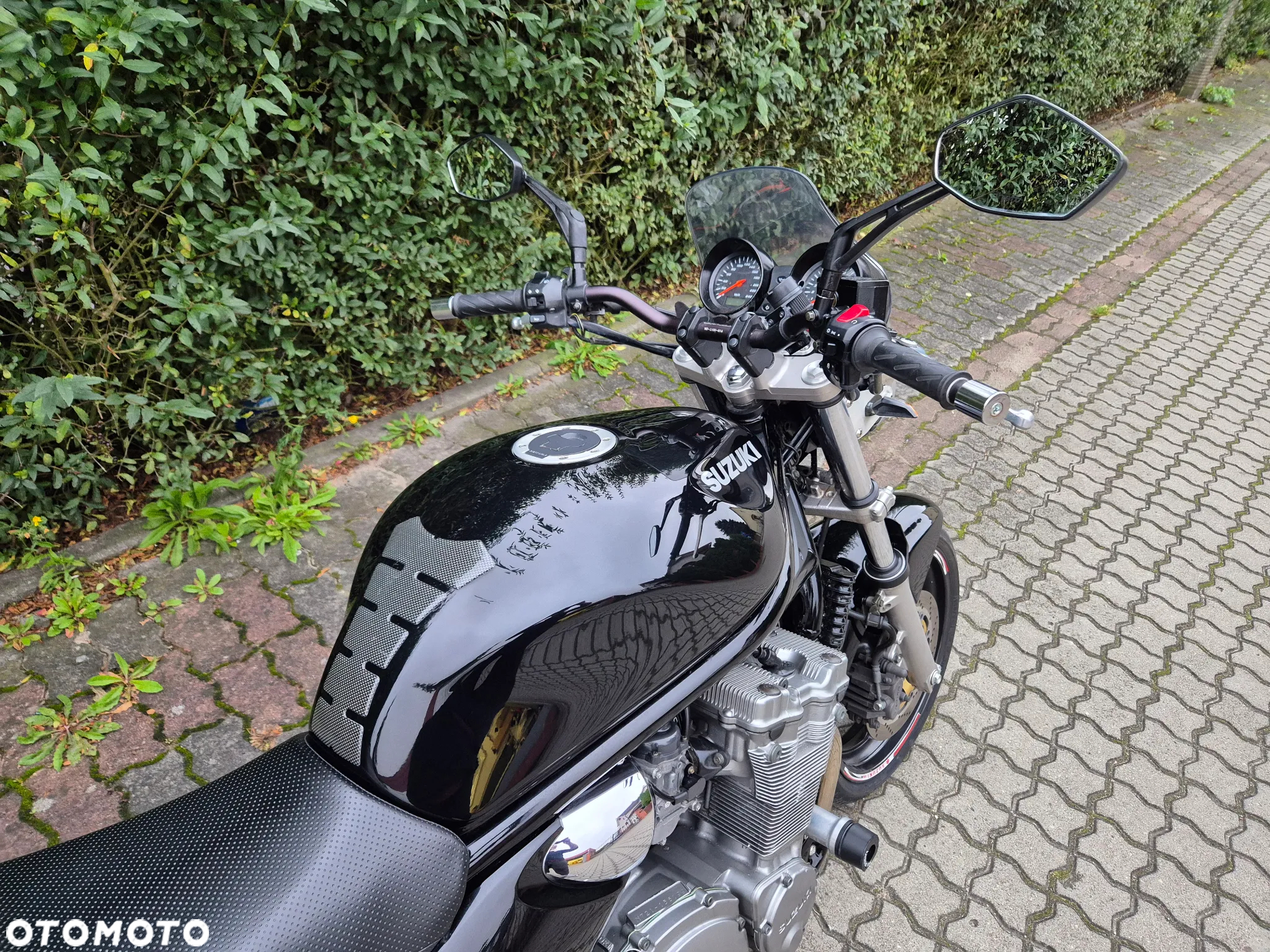 Suzuki Bandit - 10