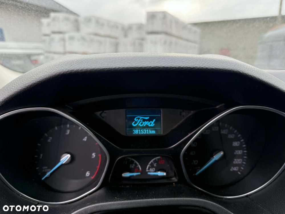 Ford Focus - 7