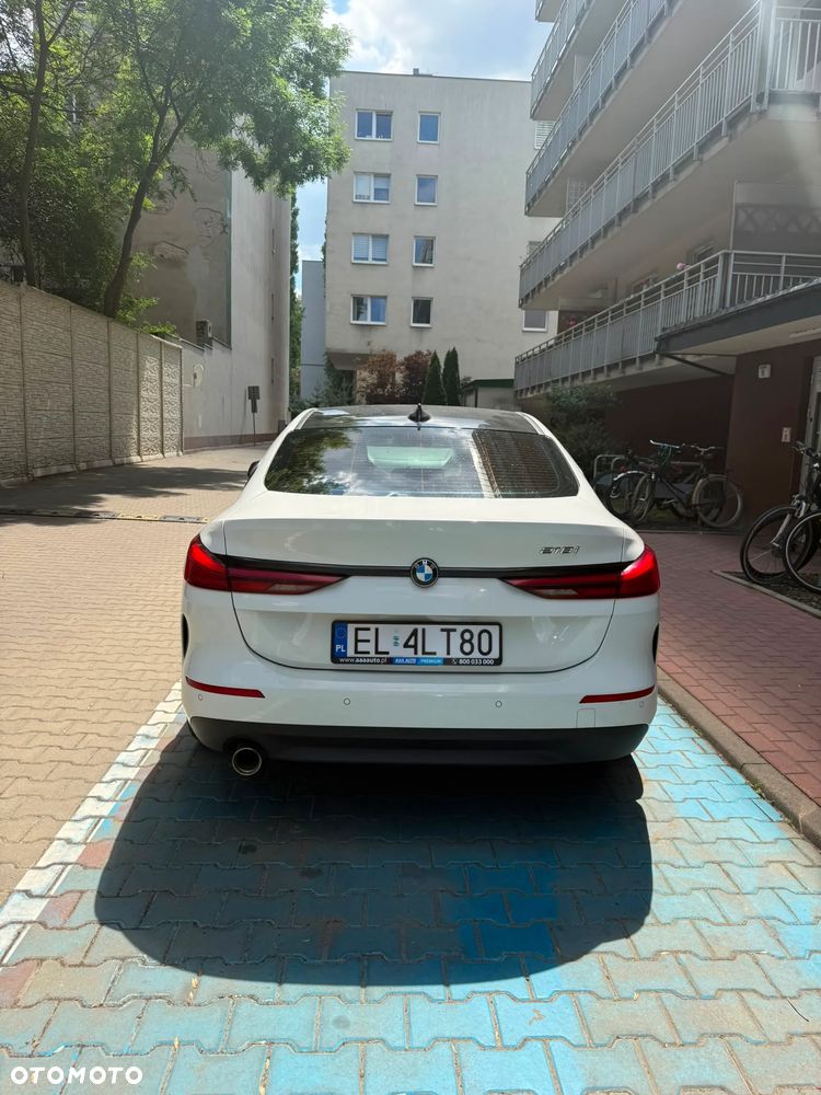 BMW Seria 2 218i - 4