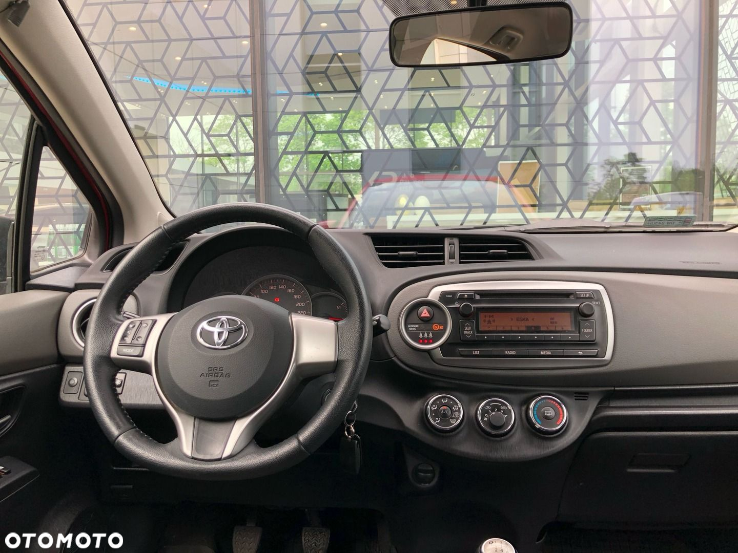 Toyota Yaris 1.33 Active - 5