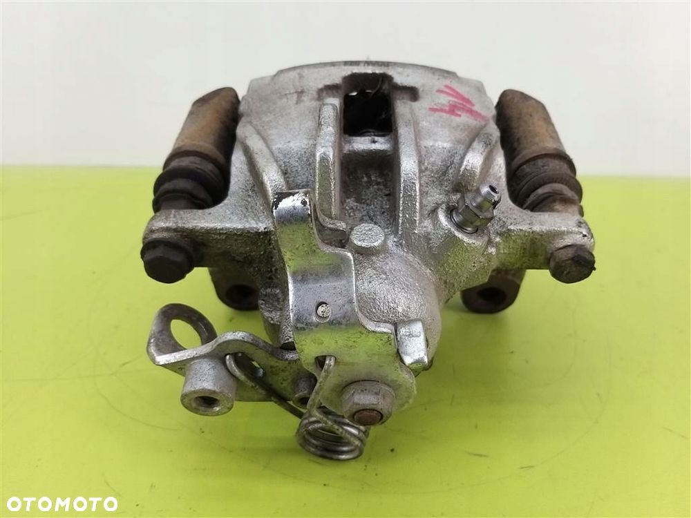 Zacisk hamulcowy tył lewy VW Transporter  T4 1992-2003 - 5