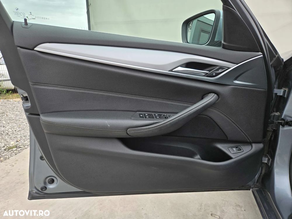 BMW Seria 5 520d xDrive Touring Aut. - 21