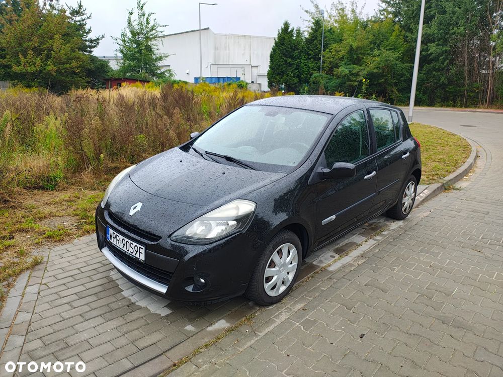 Renault Clio - 1