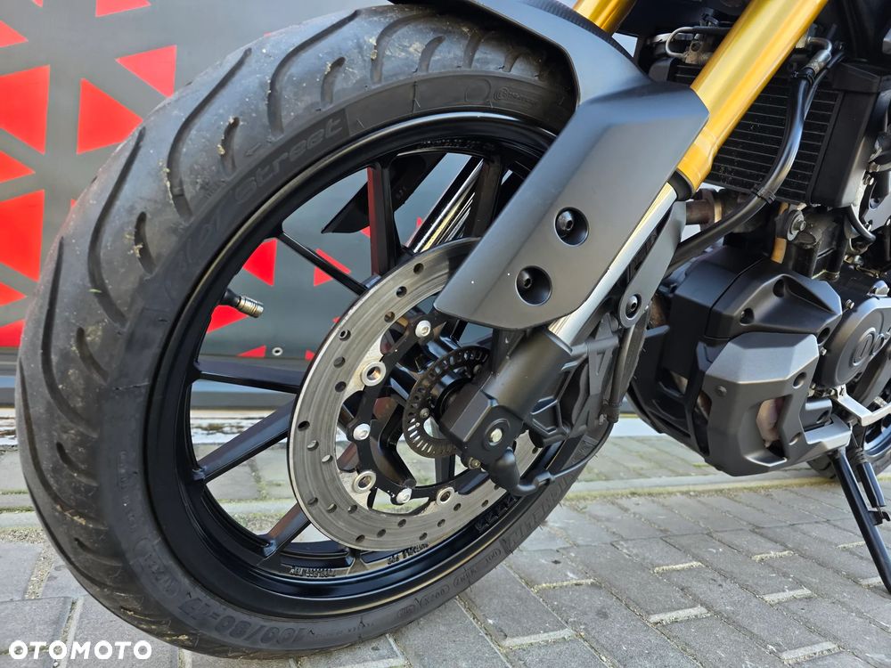 Yamaha MT - 13