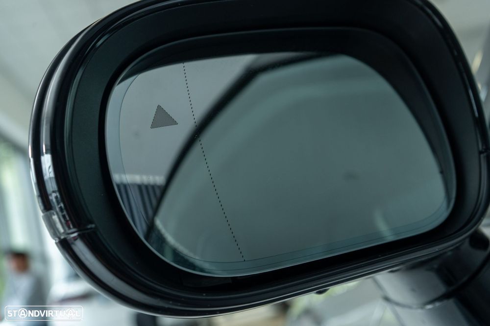 MINI 3 Portas Cooper E Essential - 19