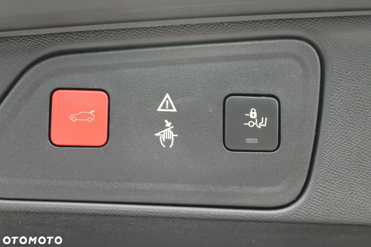 Peugeot 3008 1.6 THP Allure S&S EAT6 - 14