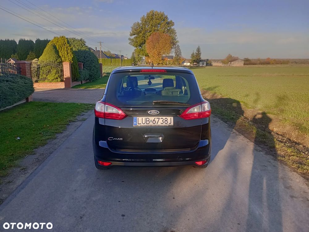Ford Grand C-MAX - 14