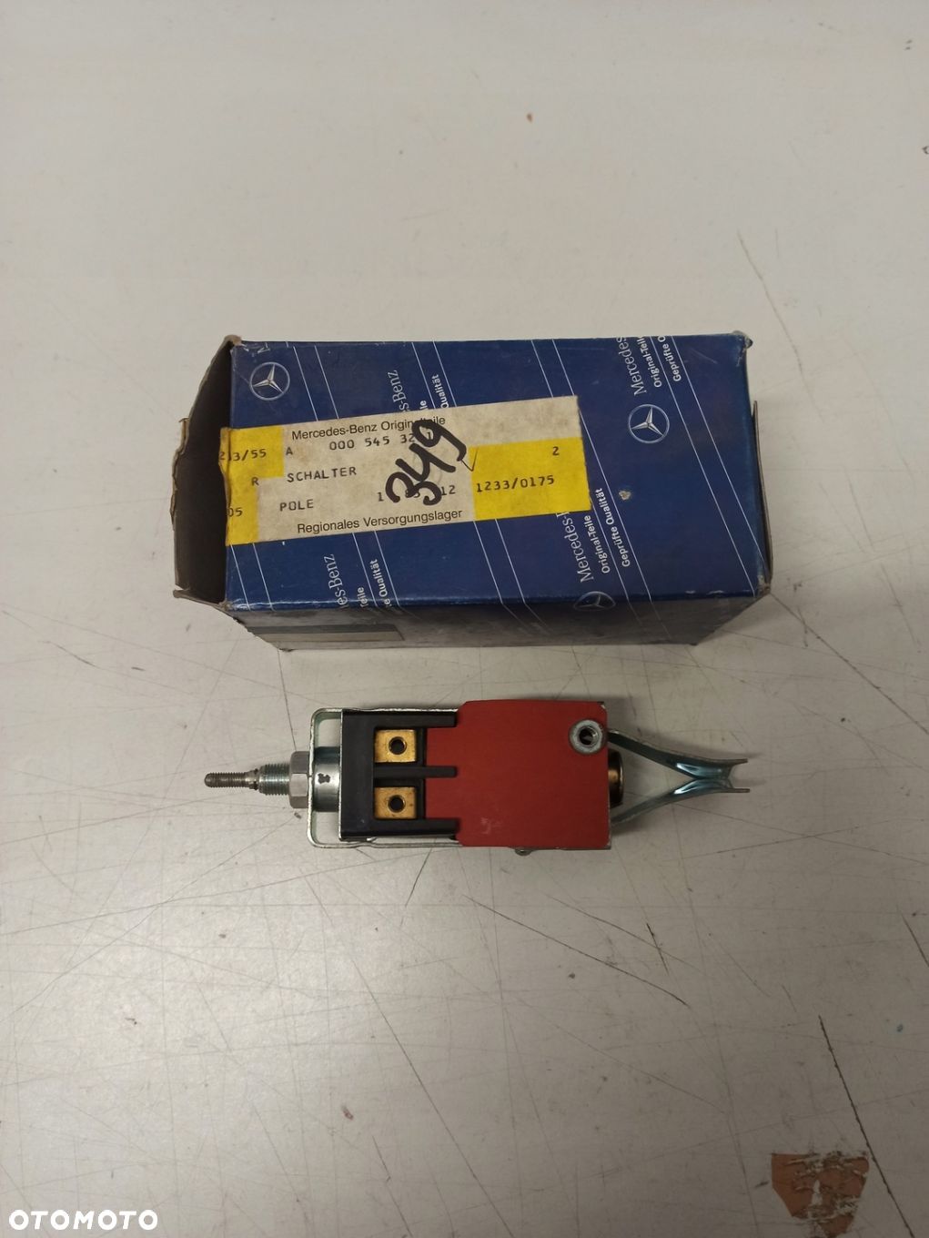 PRZEŁĄCZNIK ROZRUCHU ŻAROWEGO MERCEDES W601 W310 INNE A0005453217 ASO ORG - 1