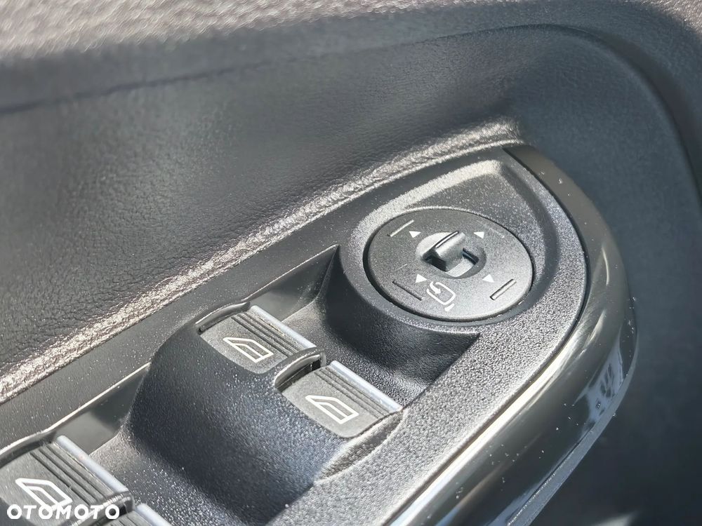 Ford B-MAX 1.0 EcoBoost Titanium ASS EU6 - 37