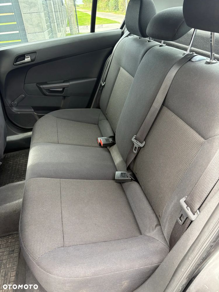 Opel Astra 1.6 - 6