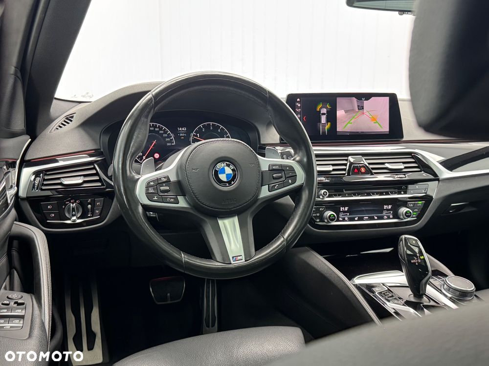BMW Seria 5 540i xDrive M Sport sport - 22
