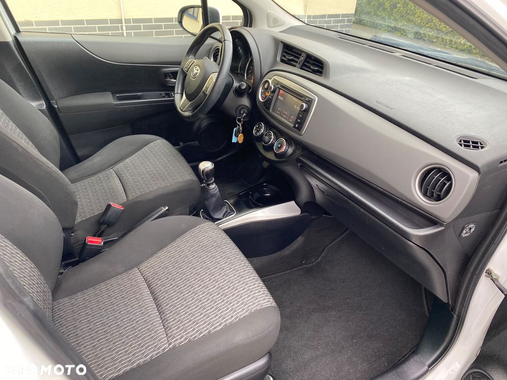 Toyota Yaris 1.33 Premium - 15