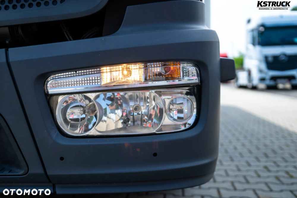Mercedes-Benz Atego 818 L Kontener 7,25 - 17